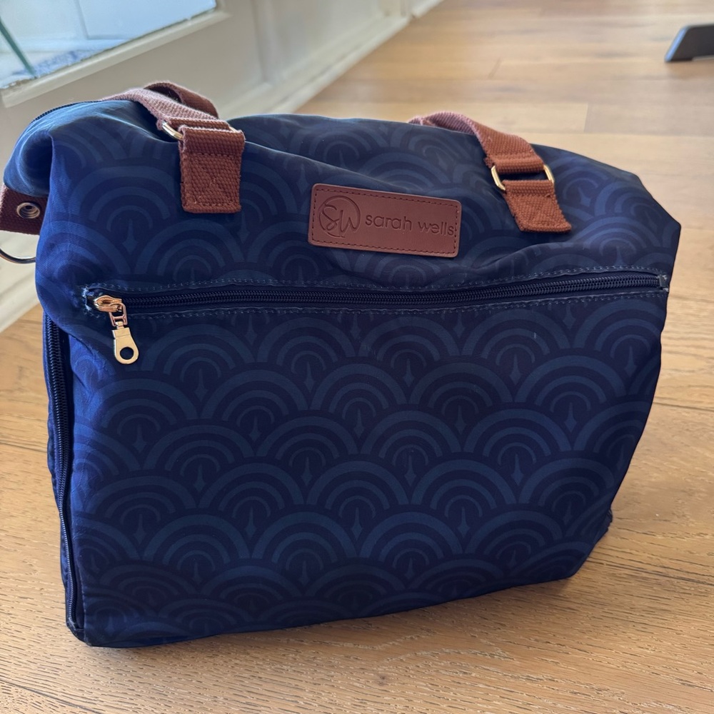 Sarah Wells Lizzie Pump Bag Navy | Breast Pump & Laptop Bag